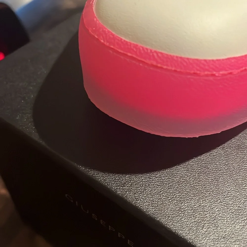 Giuseppe Zanotti size 41 pink bottom white sneaker. W-41 NWB - Picture 3 of 13